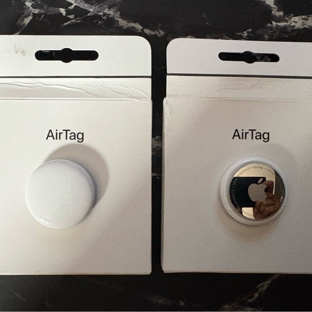 Apple AirTags (Set of 2)